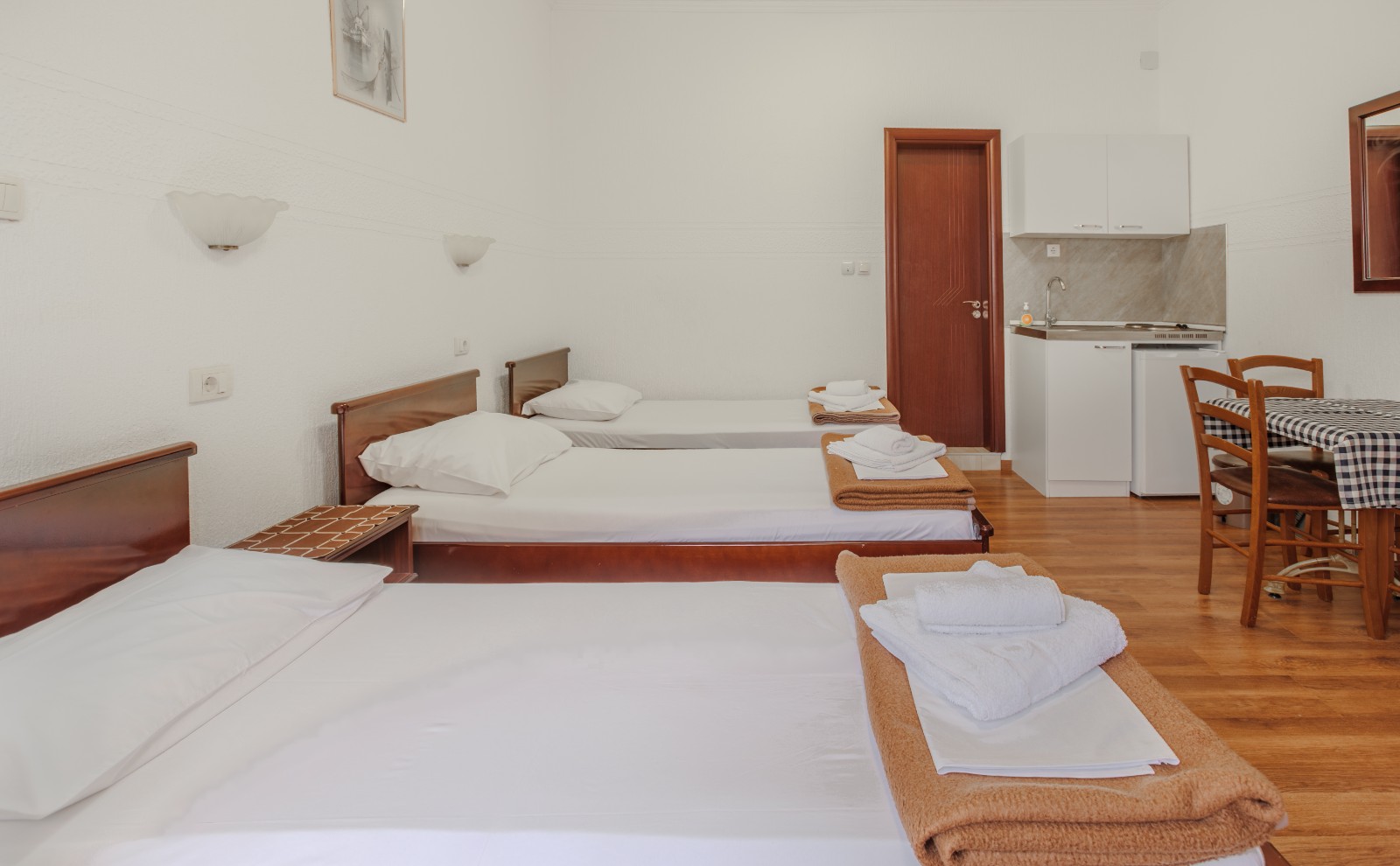 Triple Room (Annex)