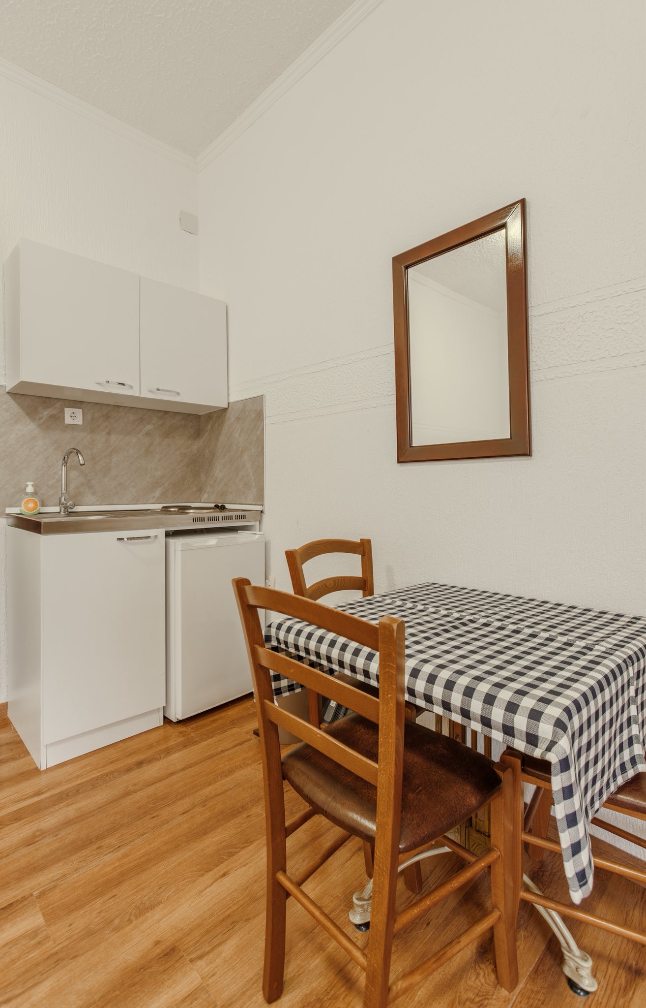 Twin Studio (Annex)